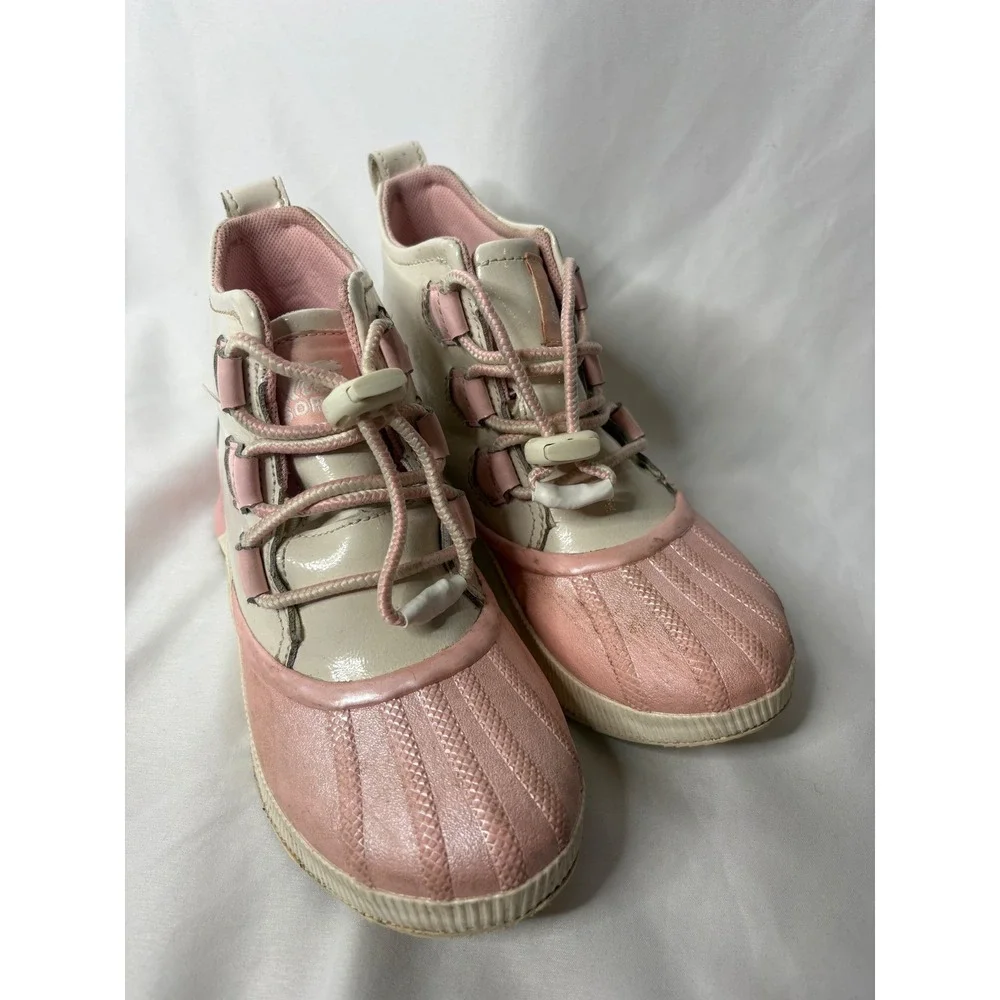 Sorel Out N About Kid 4 Waterproof Duck Boots Cream Metallic Pink Leather Rubber